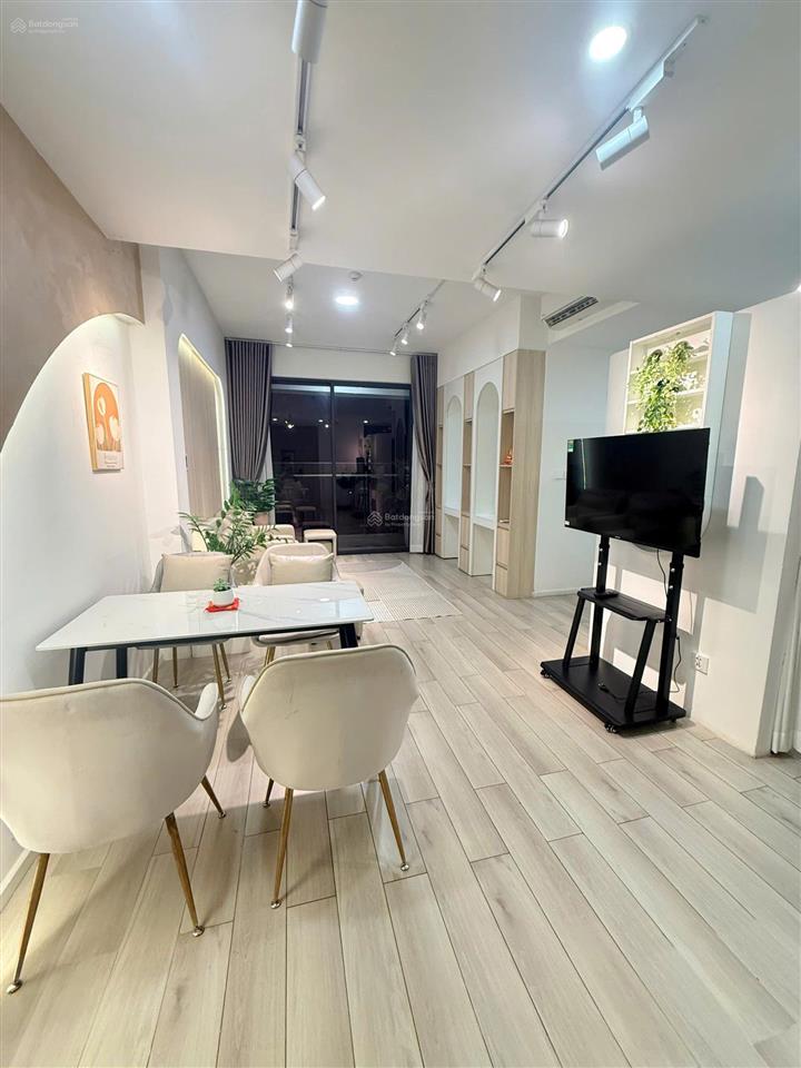 Căn 2pn tòa masteri centre point full nội thất giá 4,550 tỷ all in sẵn sổ đỏ