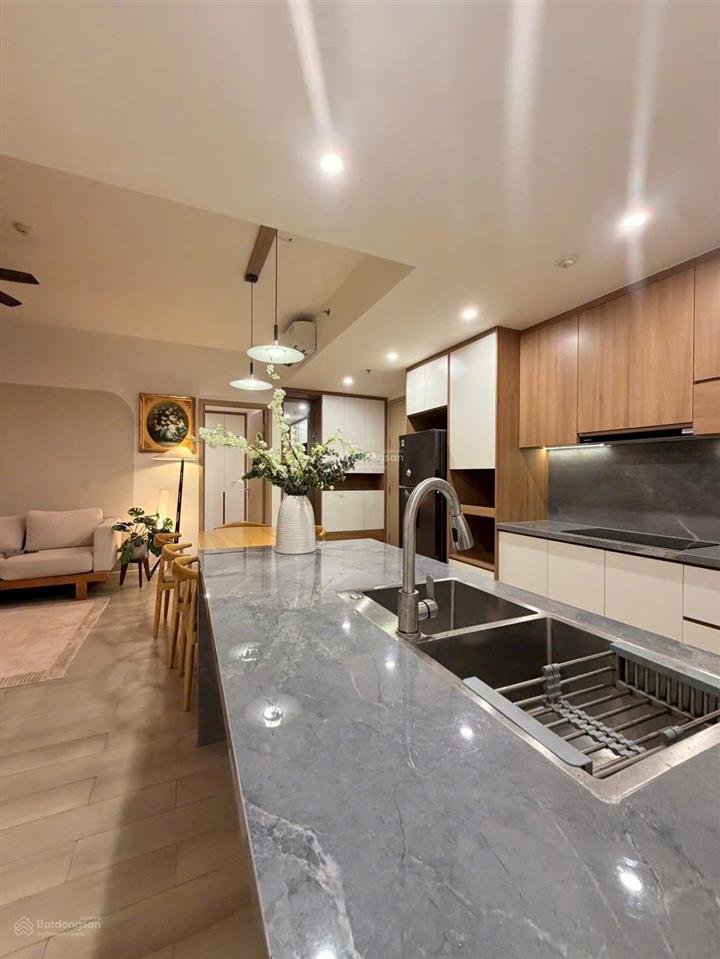 Hời ngay 1,5 tỷ  căn 3pn tòa view công viên full nội thất cao cấp chỉ 6,750 tỷ allin