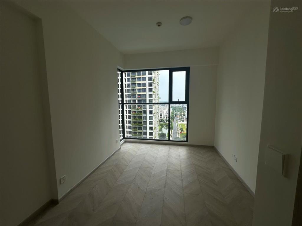 2pn view công viên giá hời chỉ 4,6 tỷ allin tầng trung cao