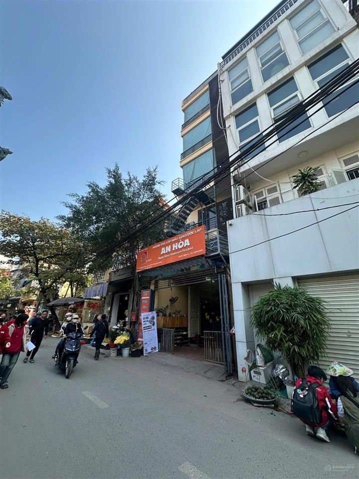 Bán nhà mặt phố nguyễn phúc lai dt 62.12m2, mt 4.9m 4 tầng 1 tum, giá 37,28 tỷ