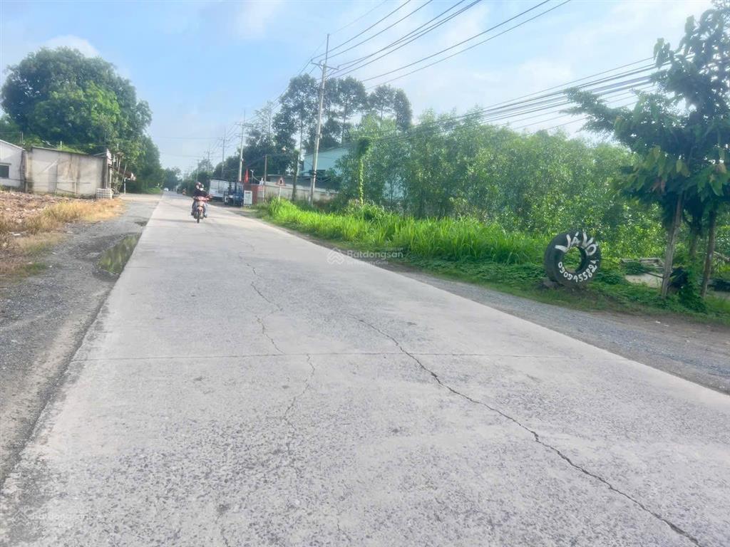 Bán đất 135m2 tại an viễn, 1,3 tỷ, mặt tiền 5m, ngõ rộng 15m, pháp lý đầy đủ