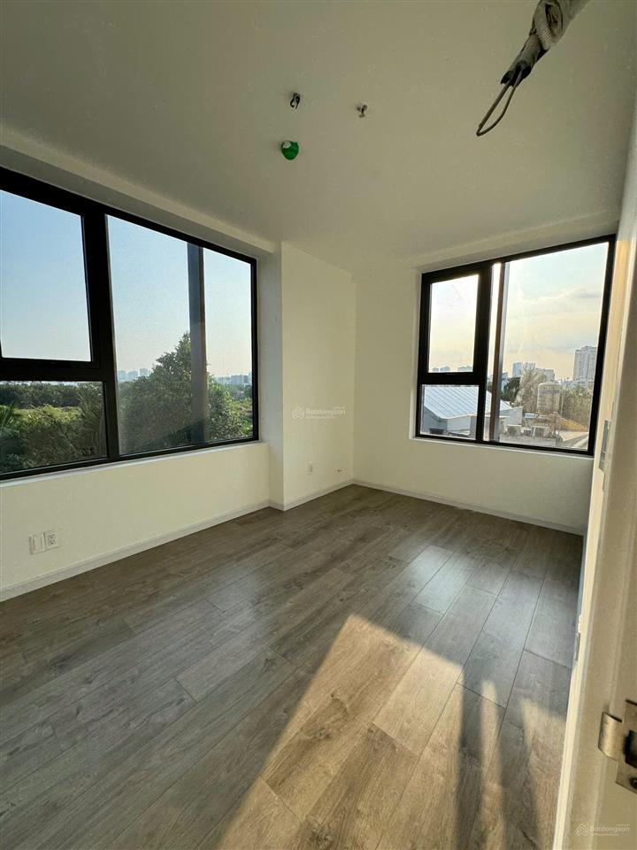 52m2/1pn căn góc 2 mặt full kính view hồ, ngay phú mỹ hưng