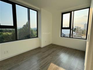 52m2/1pn căn góc 2 mặt full kính view hồ, view phú mỹ hưng