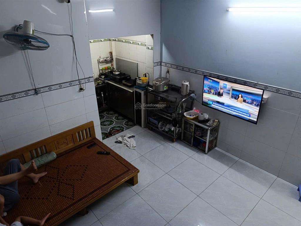 Bán nhà shr (4x12m) 1 trệt 1 lầu gần chợ đông thạnh, hóc môn  0329 220 ***