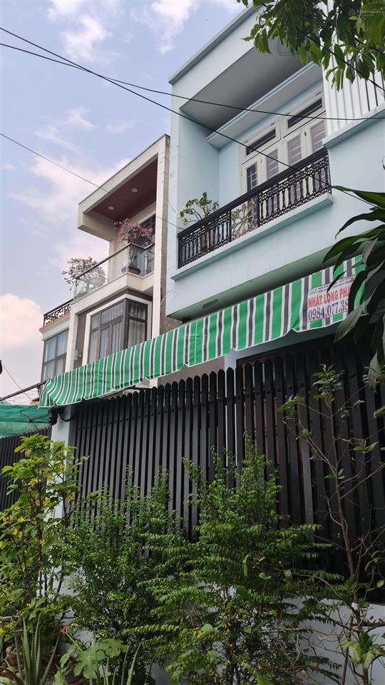 Bán nhà đường phạm thị giây gần ngã ba tô ký hóc môn