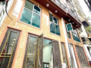 Chính chủ tôi cần bán tòa nhà ccmn đội cấn mặt ngõ thông ô tô