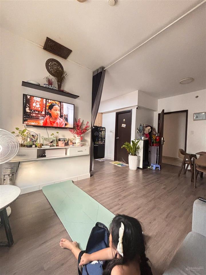 Bán gấp căn hộ 1pn topaz celadon city tân phú, giá 2 tỷ 8, tặng full nội thất đẹp như hình