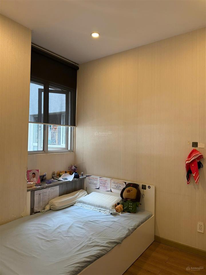 Bán căn ruby 3pn có ban công | giá 5,8 tỷ | sổ hồng cầm tay | full nội thất view công viên 16ha