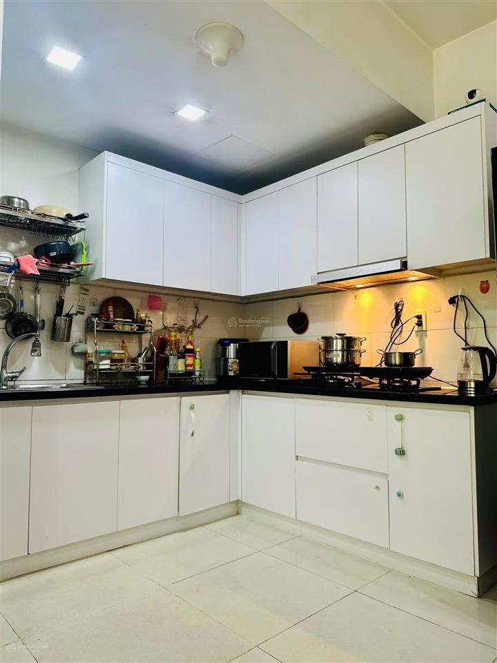 Bán gấp căn hộ ruby 2pn | giá 4,350 tỷ | full nội thất view nội khu block d có sổ hồng