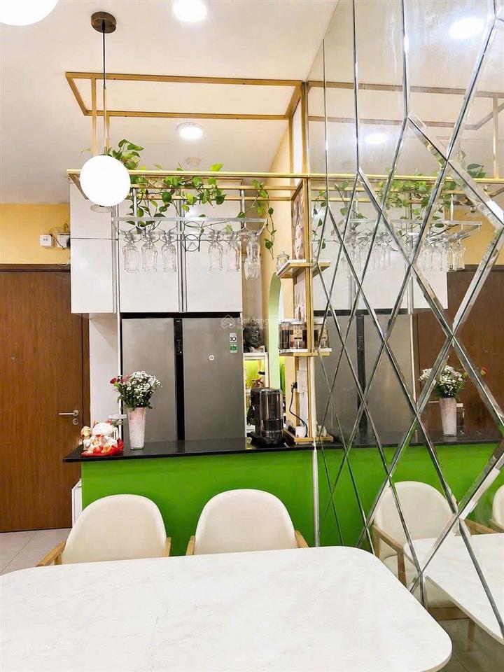 Bán gấp căn hộ ruby 2pn | giá 4,2 tỷ | sổ hồng cầm tay | full nội thất view hướng nam mát mẻ
