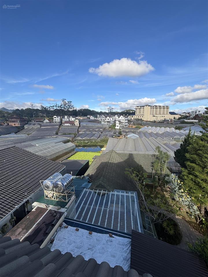 Cần bán biệt thự sân vườn ngô tất tố, p8đà lạt