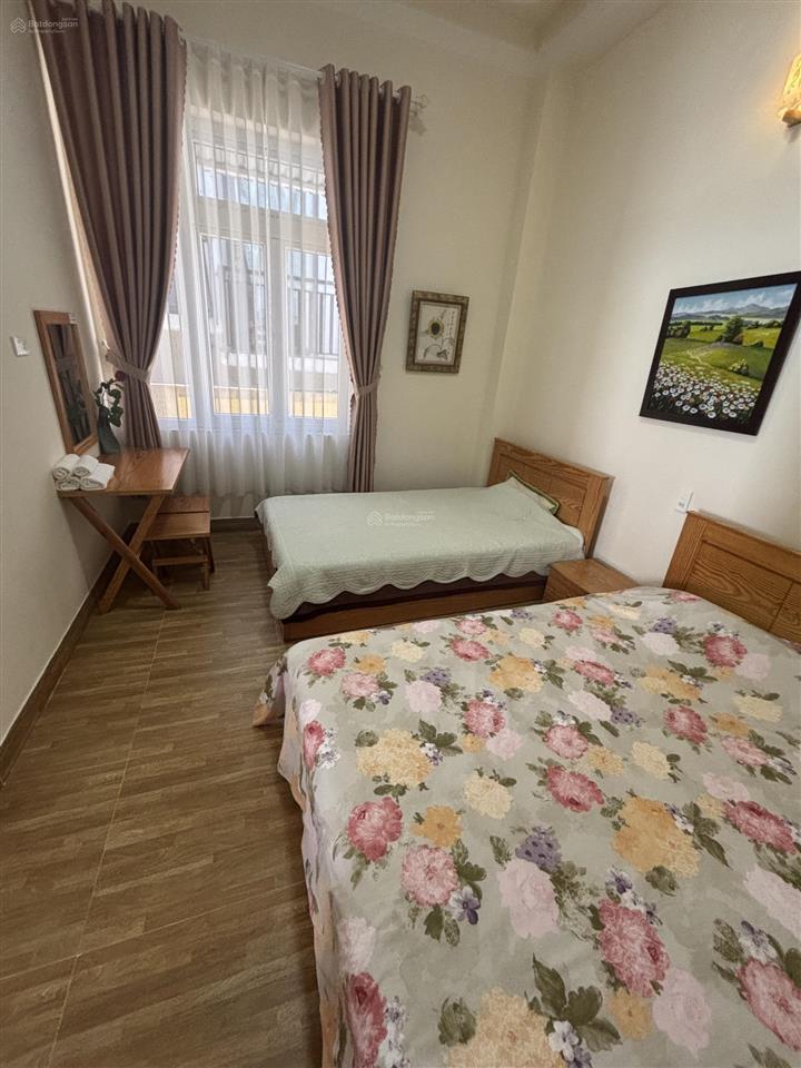 Cần bán biệt thự sân vườn ngô tất tố, p8đà lạt