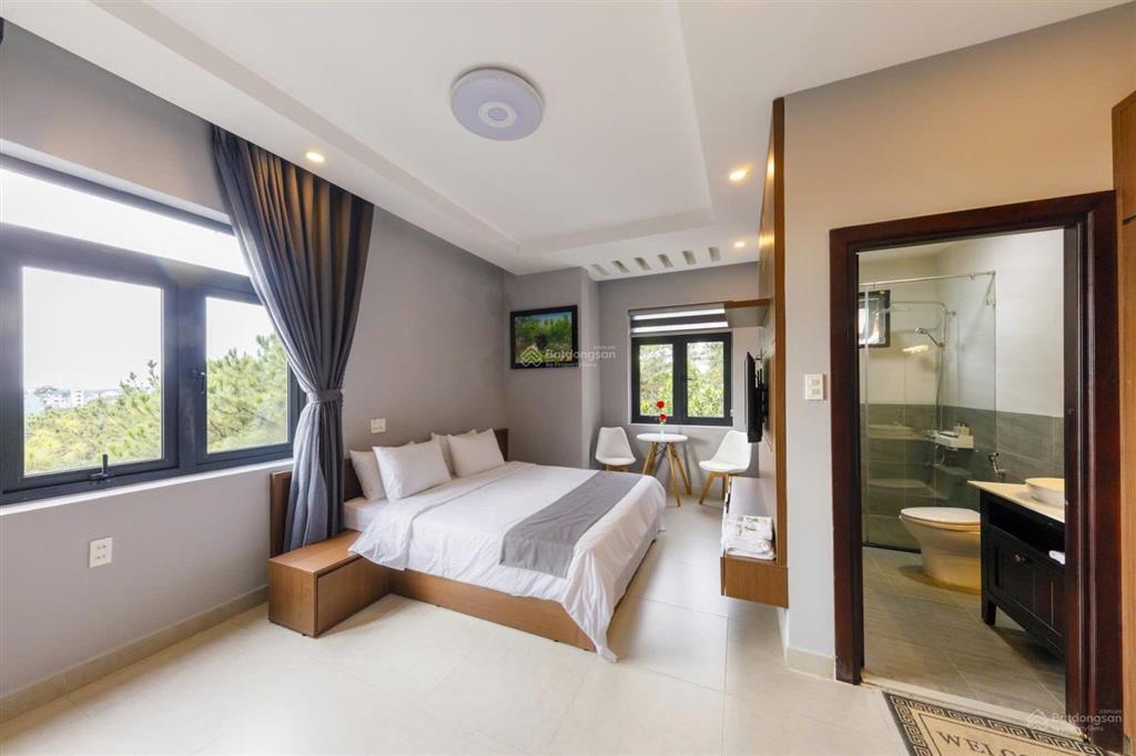 Villa view rừng thông trung tâm đà lạt