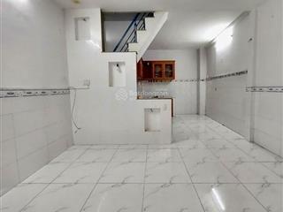 Mặt tiền trần thủ độ  trung tâm tân phú  2 tầng 36m2  nở hậu tài lộc chỉ hơn 4 tỷ chút