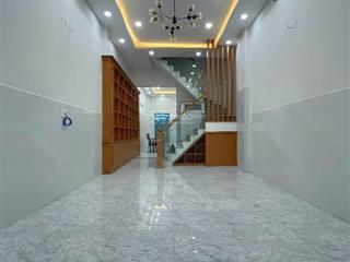 Nhà 4pn hẻm 8m xe hơi ngủ trong nhà bình tân giá 5.x tỷ diện tích 4x17m 2 tầng