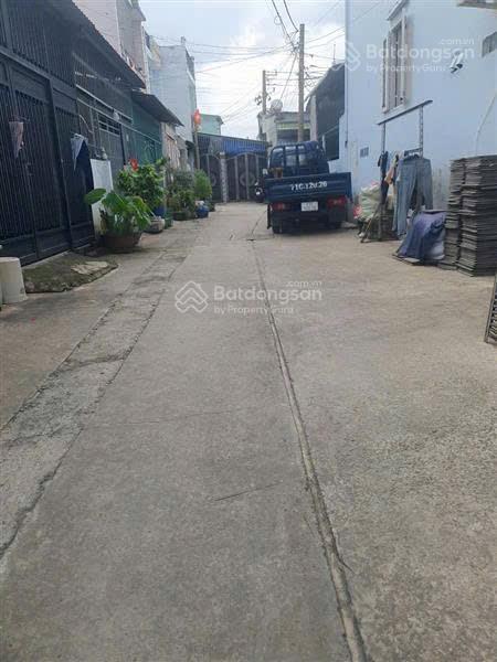 Chỉ 5ty lẻ  ccg b.án nhà bình tân cuối tân kỳ tân quý ngang lớn khủng 6m5x12m 2 tầng3 pn