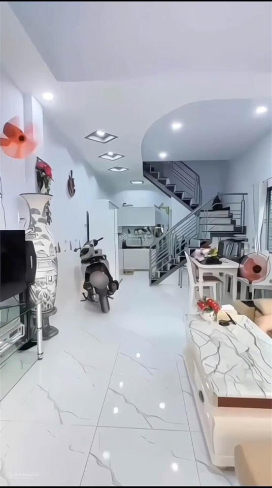 Tin được không ? chỉ 2.x ty nhà khu bàn cờ thông tứ tung hẻm xe tải chạy bon bon 2tầng