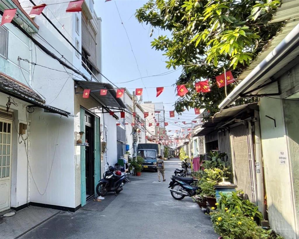 Anh/chị đang cần tìm một căn nhà vị trí đẹp vừa ở vừa kinh doanh được  giá trị tăng cao mỗi ngà