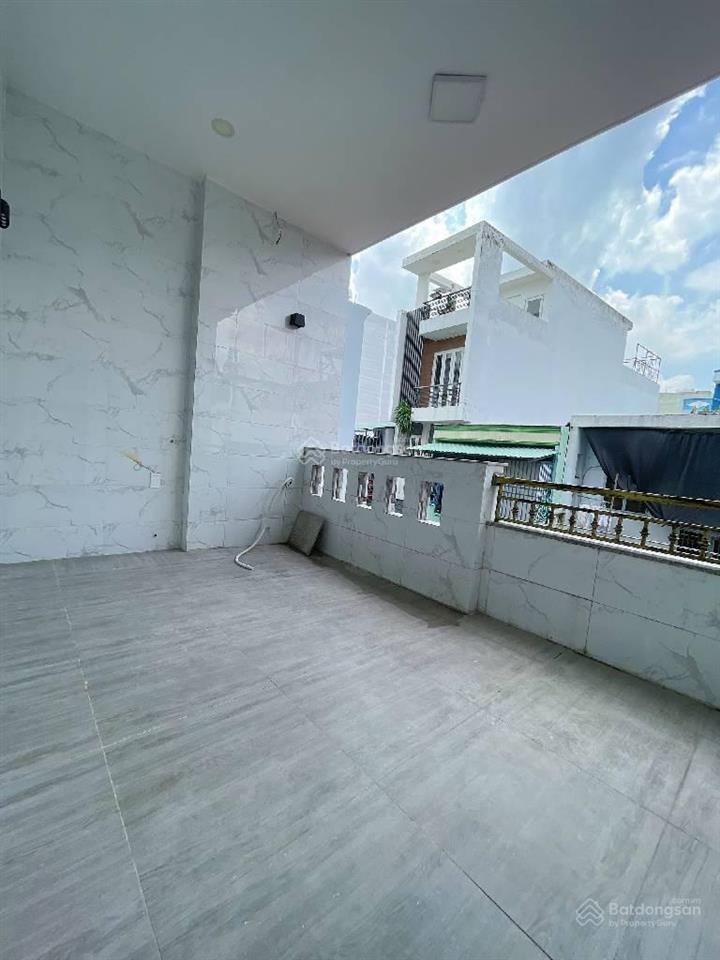 Hẻm 8m xe hơi ngủ trong nhà  diện tích 4x17m  4 tầng  4pn rộng/ngay bình tân