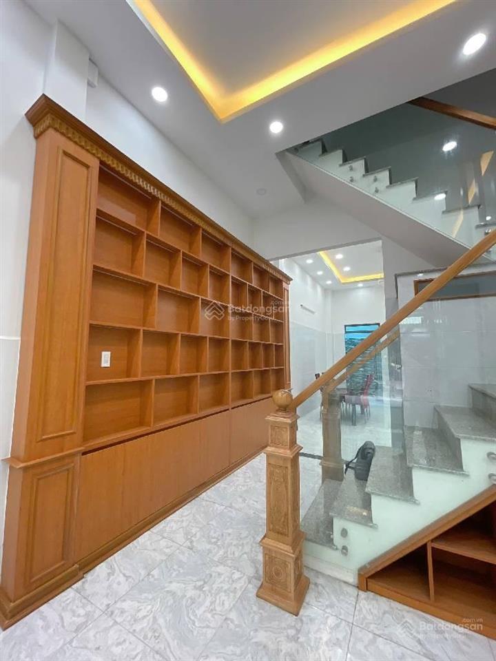 Hẻm 8m xe hơi ngủ trong nhà  diện tích 4x17m  4 tầng  4pn rộng/ngay bình tân