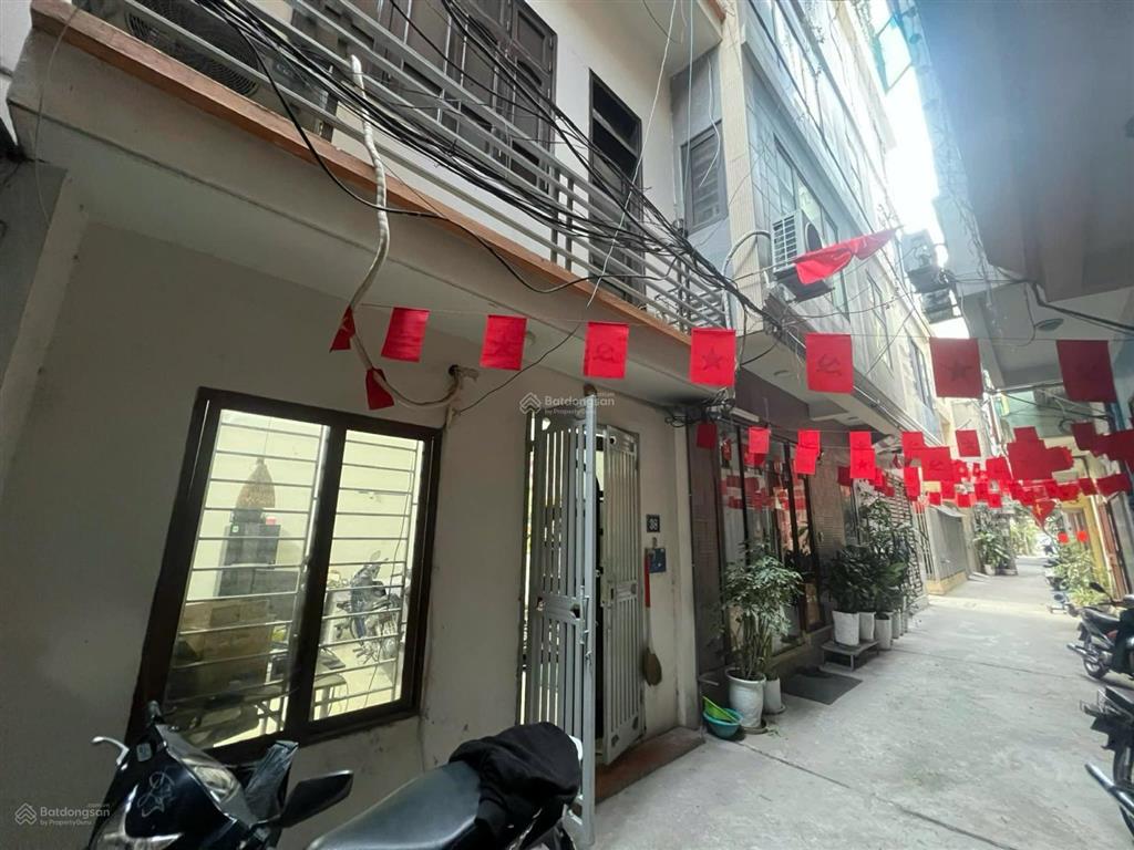 Hàng hiếm nguyễn trãi 36m 4 tầng mặt tiền 5,2m ô tô gần nhà, ngõ thông chỉ 7 tỷ