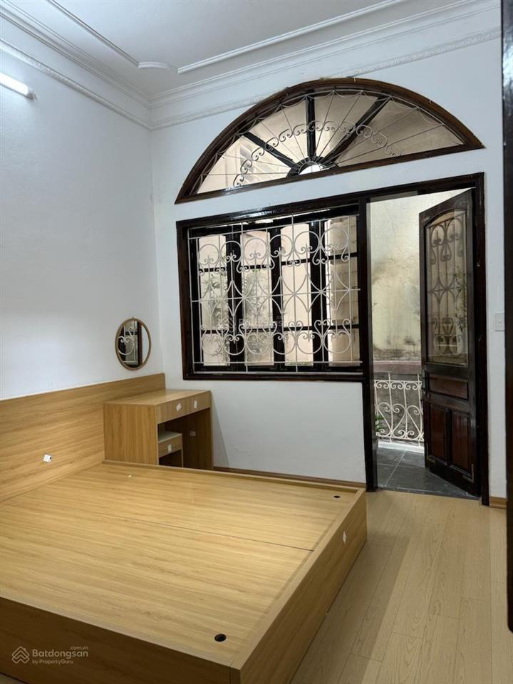 Phố thái hà đống đa  50m ra phố  50m2 x 4 tầng x 15 tỷ  mặt tiền 6,5m . tiện xung ngập tràn