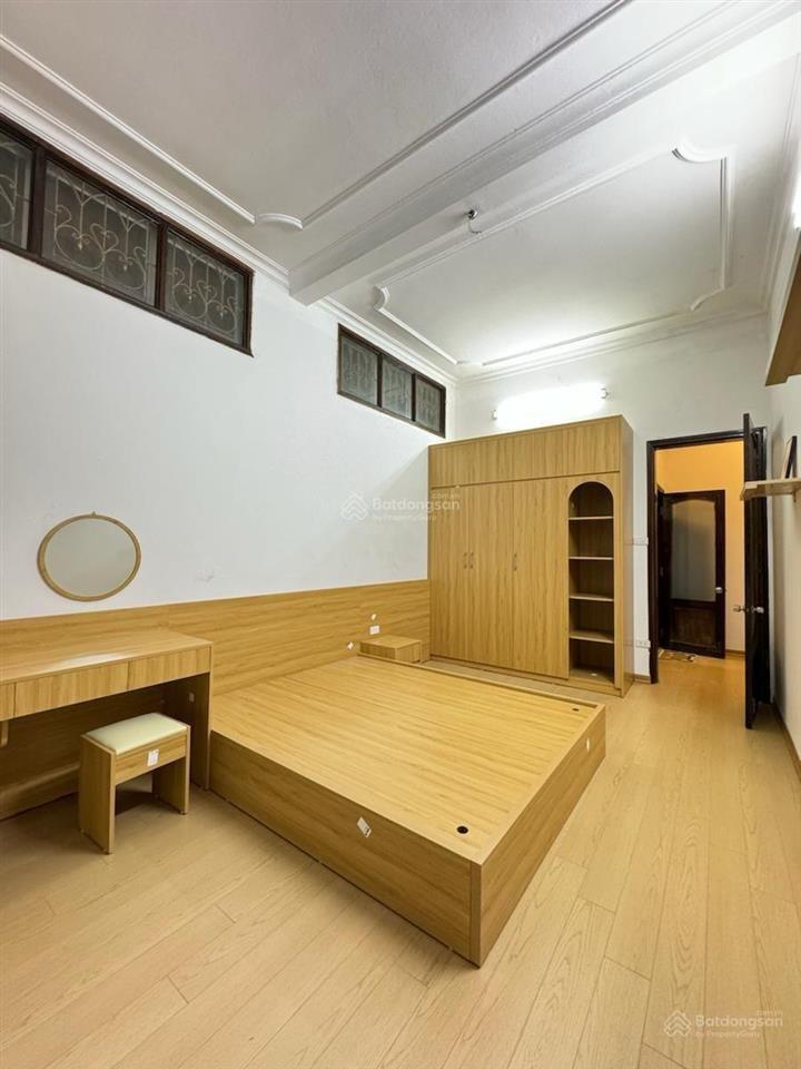 Phố thái hà đống đa  50m ra phố  50m2 x 4 tầng x 15 tỷ  mặt tiền 6,5m . tiện xung ngập tràn