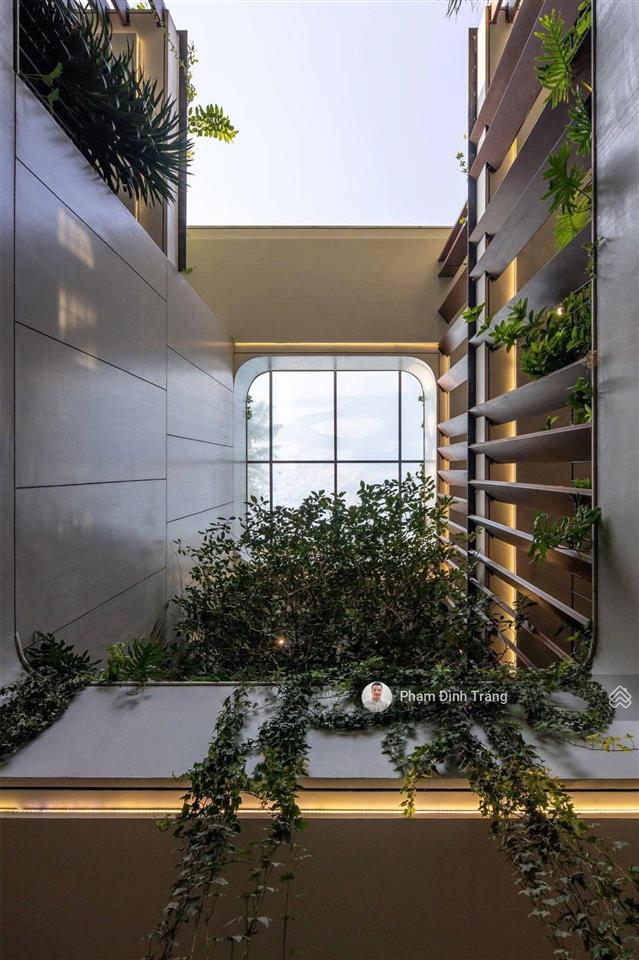 Giảm 30 tỷ  bán gấp | biệt thự 250m * 4 tầng giáp cầu giấy, starlake, ngoại giao đoàn