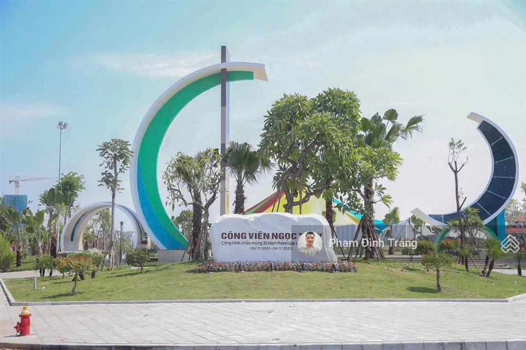 Bán nhà mặt phố nguyễn gia bồng  long biên  350m2 x 2 tầng  mặt tiền 26m  123 tỷ