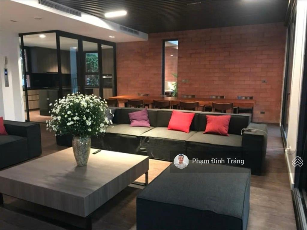 Bán biệt thự sân vườn tô ngọc vân  tây hồ  380m2 x 4 tầng  mt 13m  giá 150 tỷ