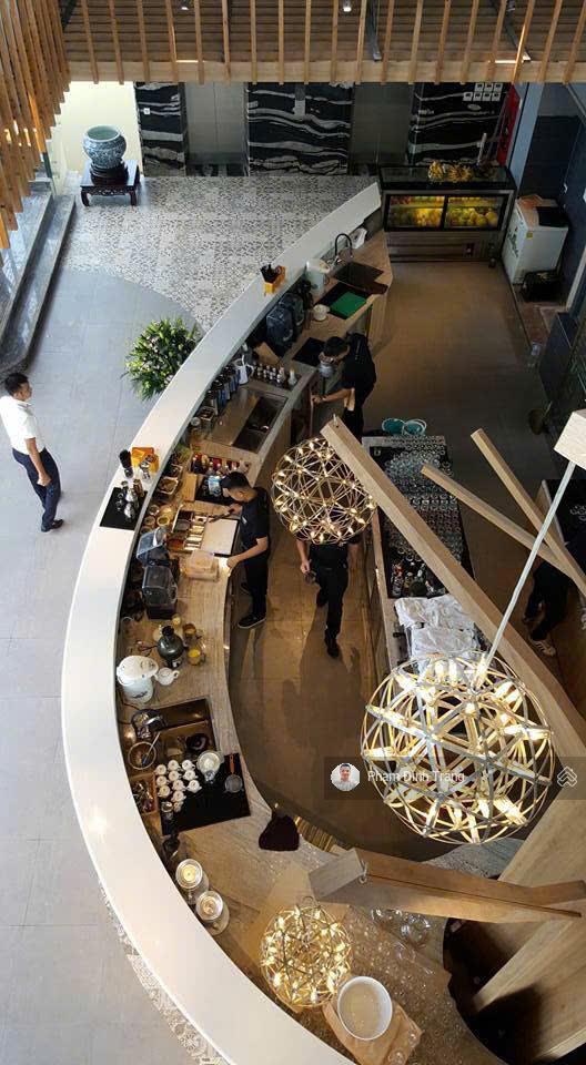 Bán nhà mặt phố quảng an, tây hồ 900m2  10 tầng 2 hầm  1380 tỷ  view hồ tây đẳng cấp  60 tỷ/năm