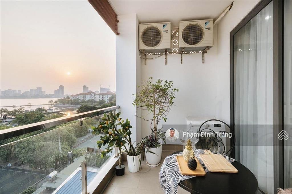 Bán nhà mặt phố quảng an  view hồ tây  ở + kinh doanh apartment  120 tỷ