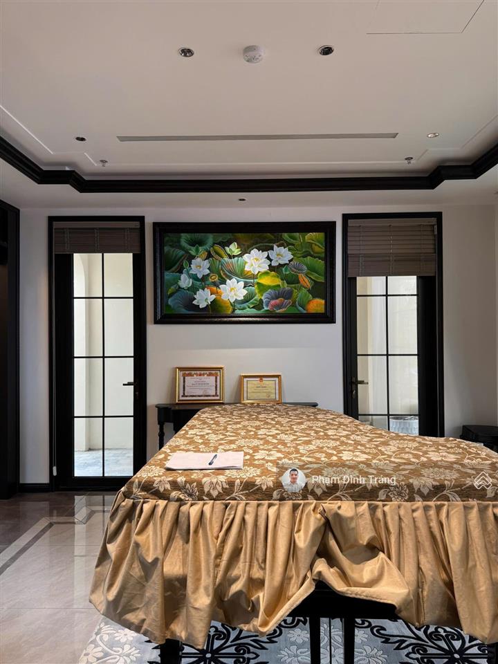 Biệt thự siêu hiếm đẹp phố quảng an  xuân diệu  view hồ tây  484m2  185 tỷ