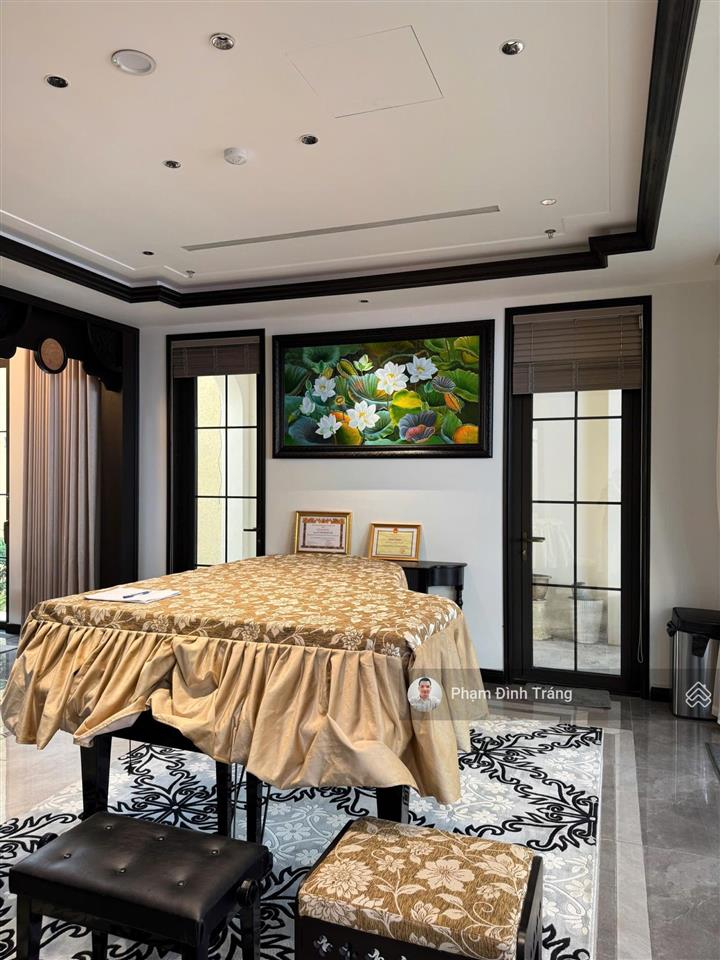 Biệt thự siêu hiếm đẹp phố quảng an  xuân diệu  view hồ tây  484m2  185 tỷ