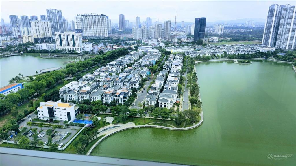 Bán gấp căn hộ thăng long number one 4pn 3vs 168m2 view hồ chỉ 15 tỷ.  086.090.202