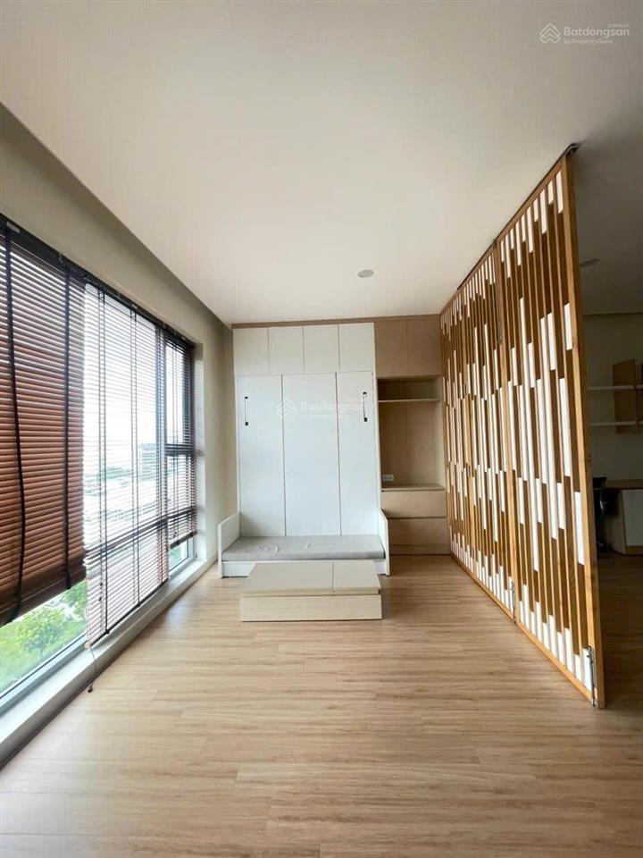 Cho thuê văn phòng golden king, 45m2, 15 triệu phú mỹ hưng quận 7, hcm
