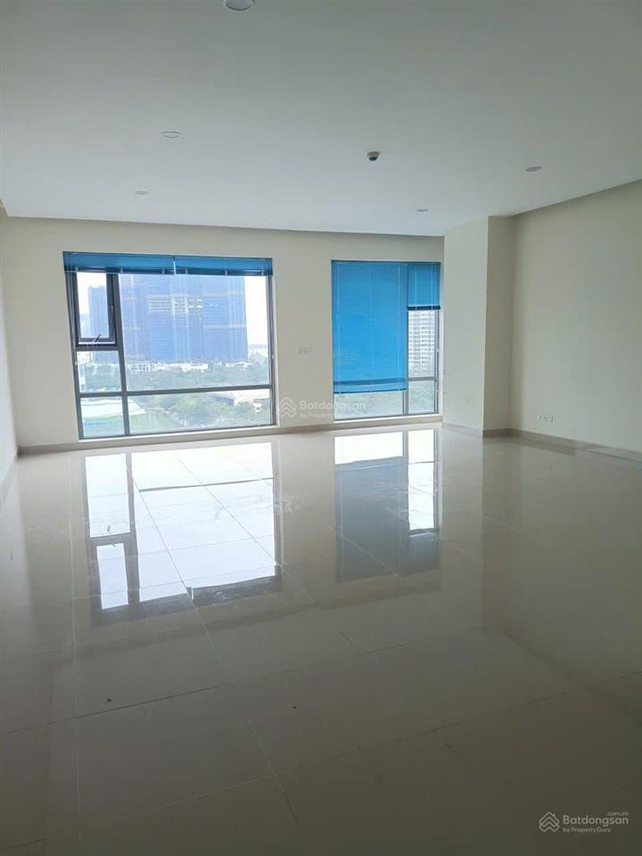 Cho thuê văn phòng golden king, 35 m² giá 10 triệu phú mỹ hưng quận 7