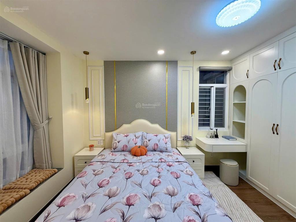 Bán căn hộ victory tower 100m2 giá 4,1tỷ phú mỹ hưng quận 7