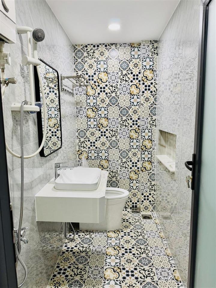 Siêu phẩm nhà đẹp giá rẻ 2tầng đầy đủ nội thất  trung tâm nha trang