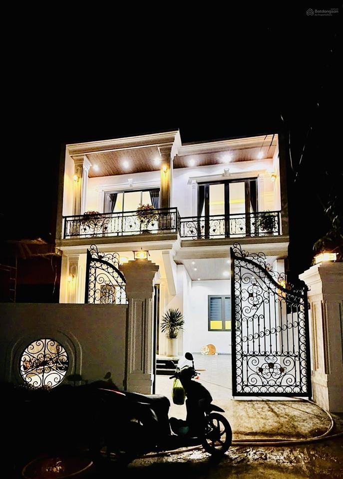 Nhà đẹp 2 tầng mới xây ngang 7,63  đường ô tô giá rẻ