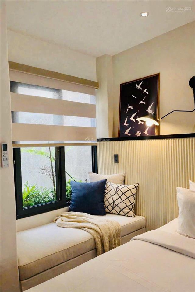 Bán nhà trung tâm 3 tầng, 4pn + 5wc, diện tích 100m2