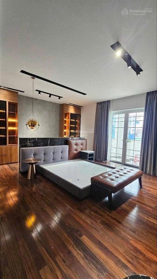 Bán nhà đẹp 5 tầng mặt tiền ngô gia tự / nha trang  giá 35 tỷ tttp.