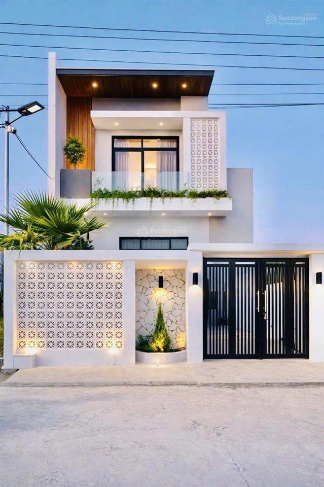 Bán villa mini vườn 2 tầng đẹp  mới gần bờ kè nam sông cái  giá tốt dt sổ 116.9m2. dtxd 147m2