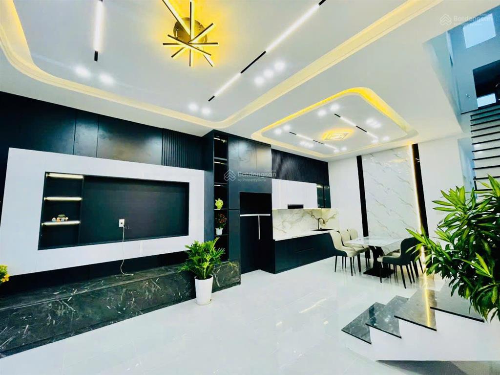 Bán villa mini vườn 2 tầng đẹp  mới gần bờ kè nam sông cái  giá tốt dt sổ 116.9m2. dtxd 147m2