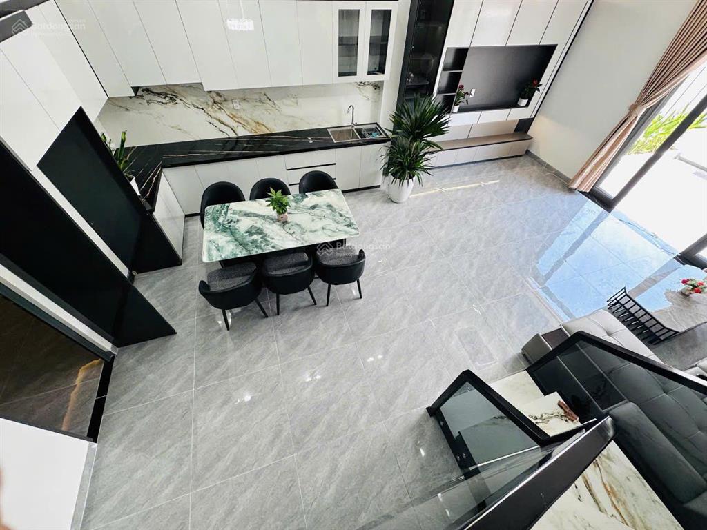 Bán nhà 2 tầng diện tích 95,1m2 3pn  2wc pháp lý đầy đủ