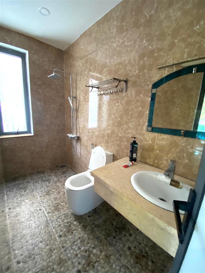 Bán siêu biệt thự biển, sân vườn, lô góc thoáng, nội thất xịn  kđt biển an viên