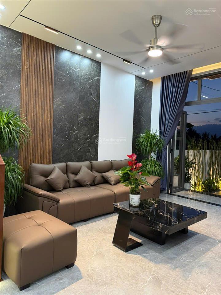 Siêu phẩm biệt thự vườn 3 lầu mê đúc ven nha trang