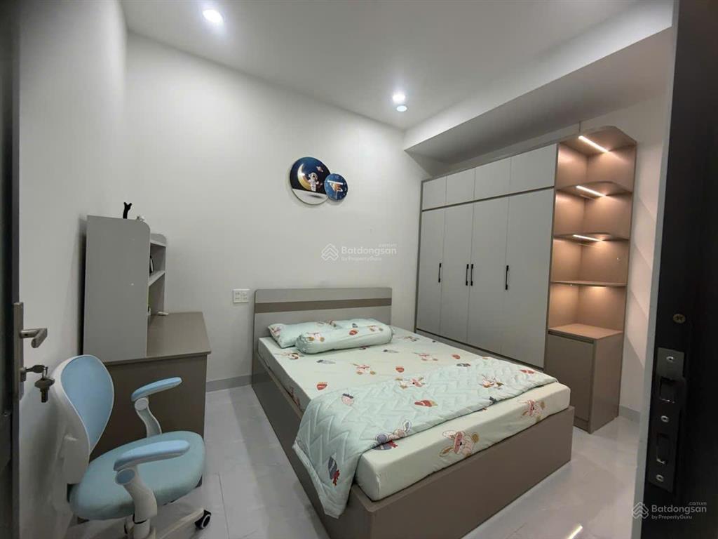 Chính chủ bán gấp nhà cấp 4 2pn 2wc, diện tích 101,2m2 full thổ ngang 5m, nở hậu 5,27m