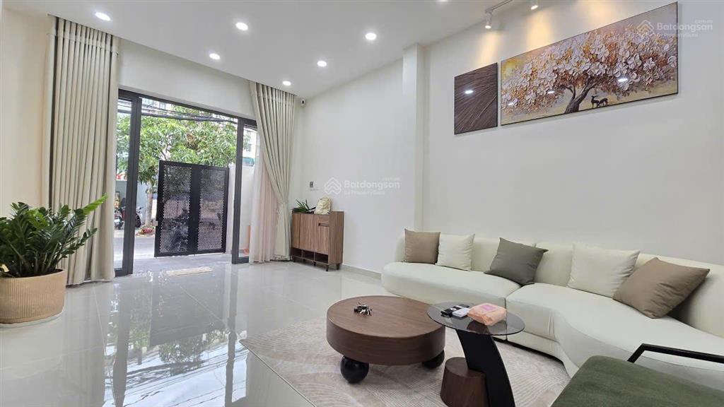 Nhà đẹp 3 tầng mặt tiền số 56 đường đồng nai  tp nha trang  giá 11,9 tỷ