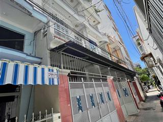 Nhà 3 tầng 1 tum hẻm nguyễn thiện thuật, trung tâm phố tây nha trang. sổ hoàn công